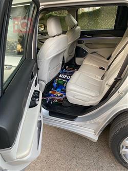 جیپ گراند شیرۆکی